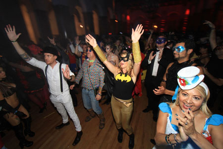 Photos: Revelers at Masquerade | KCRW Music Blog